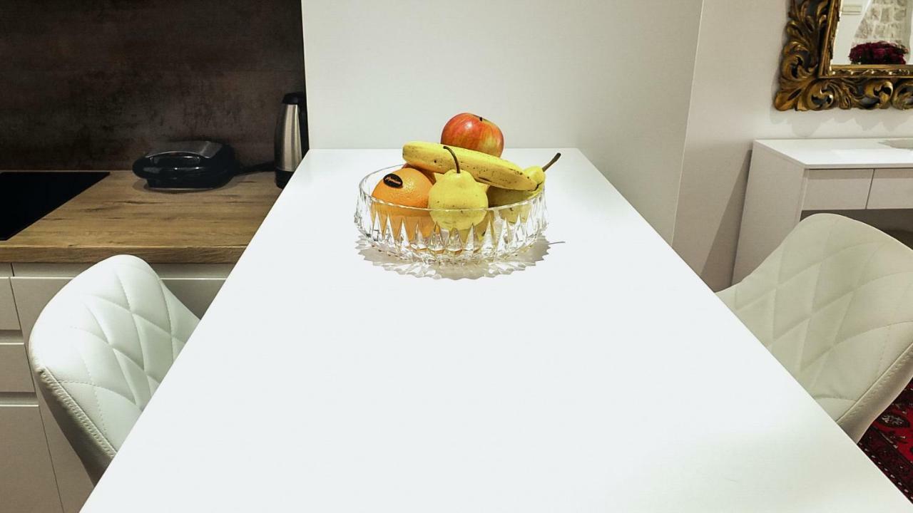 Old Square Studio Apartment 斯普利特 外观 照片