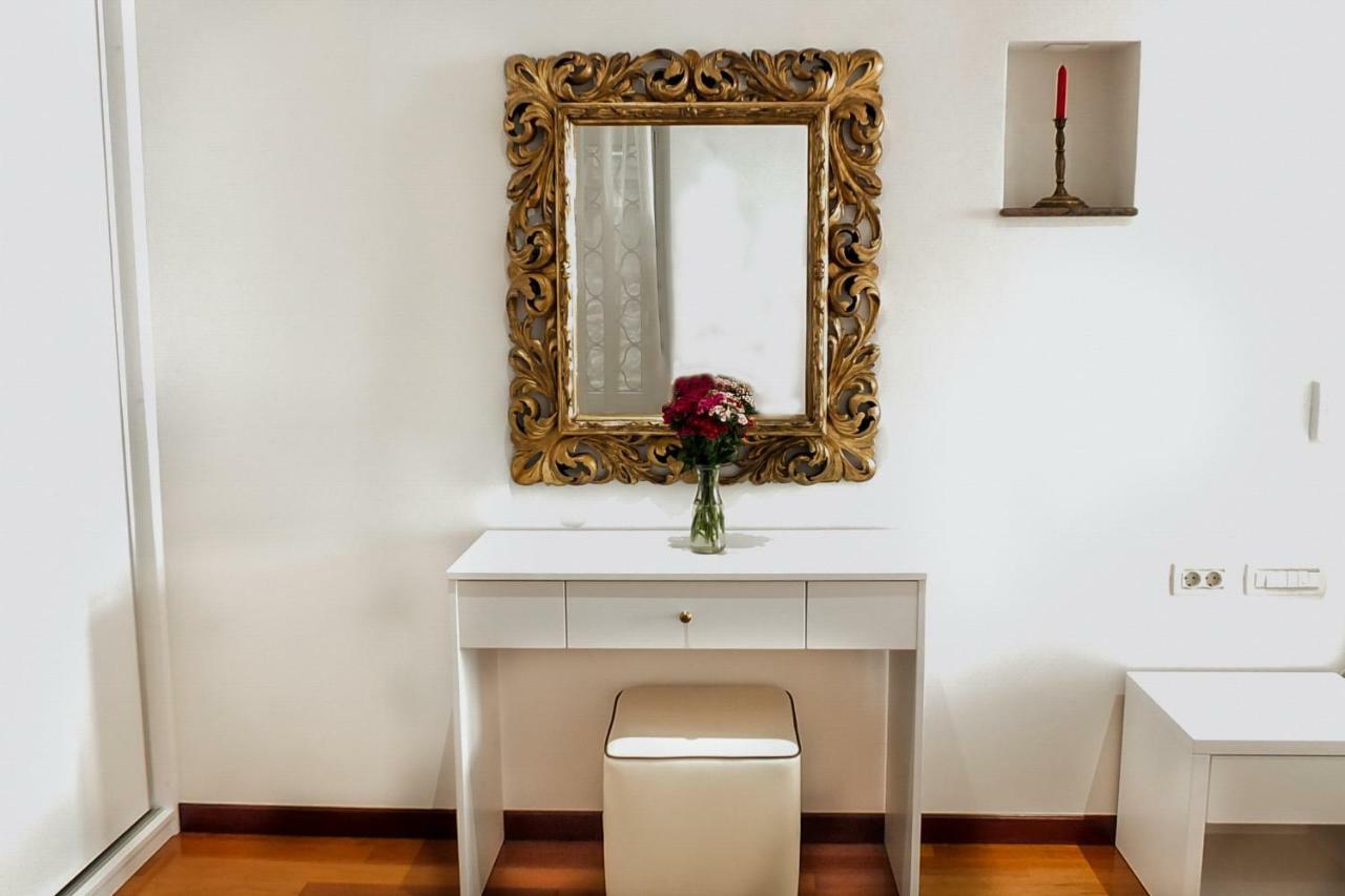 Old Square Studio Apartment 斯普利特 外观 照片